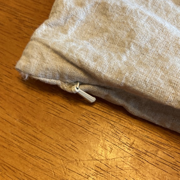 Pottery Barn Ampersand Applique Pillow Cover Square Decorative Accent Sham Tan & - Picture 4 of 13